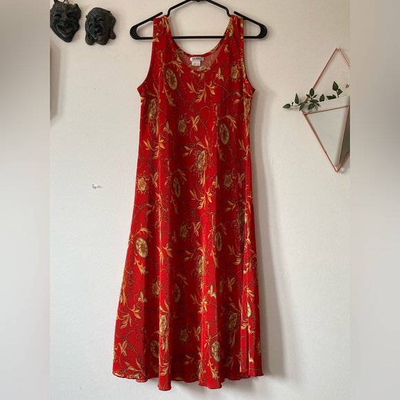 Ribbed Red and Gold Midi Summer Dress - Picture 2 of 2